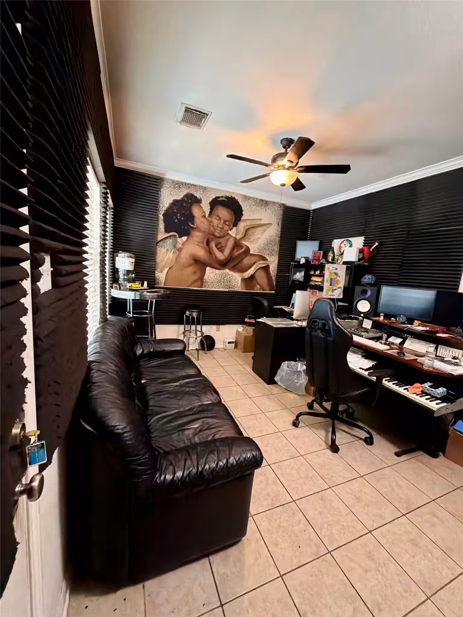 Photo 4 of 6611 Morningsage Lane, Houston, TX