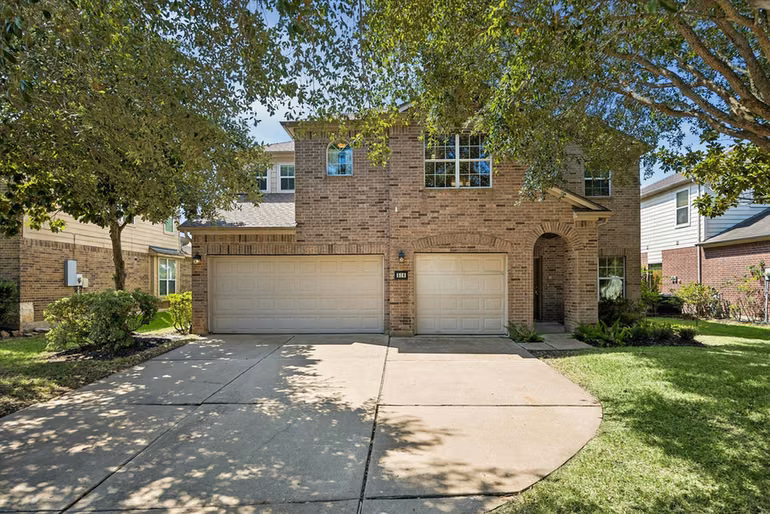 Photo 3 of 518 Honeysuckle Vine Drive, Rosenberg, TX