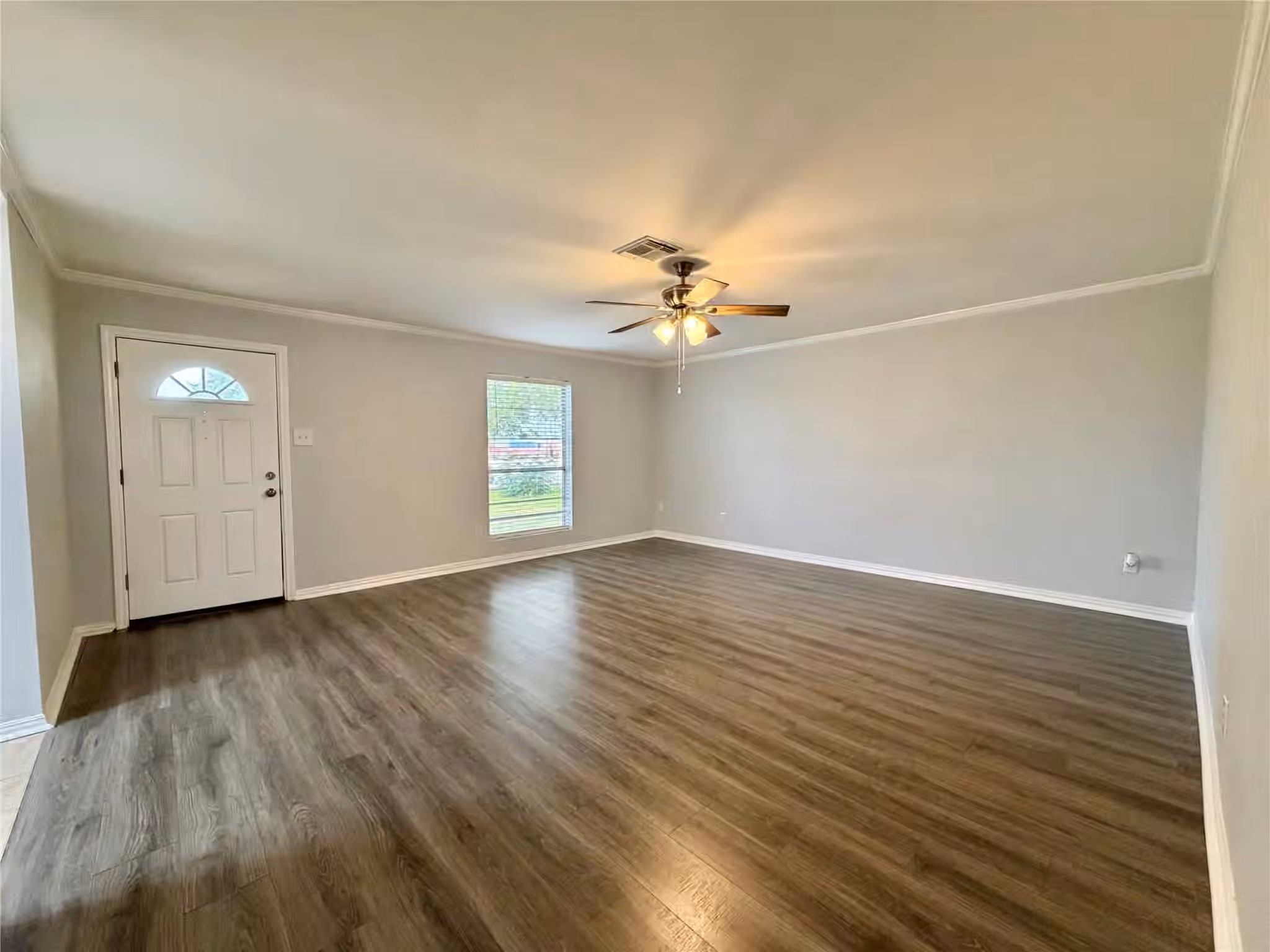 Photo 6 of 1405 N Avenue M, Freeport, TX