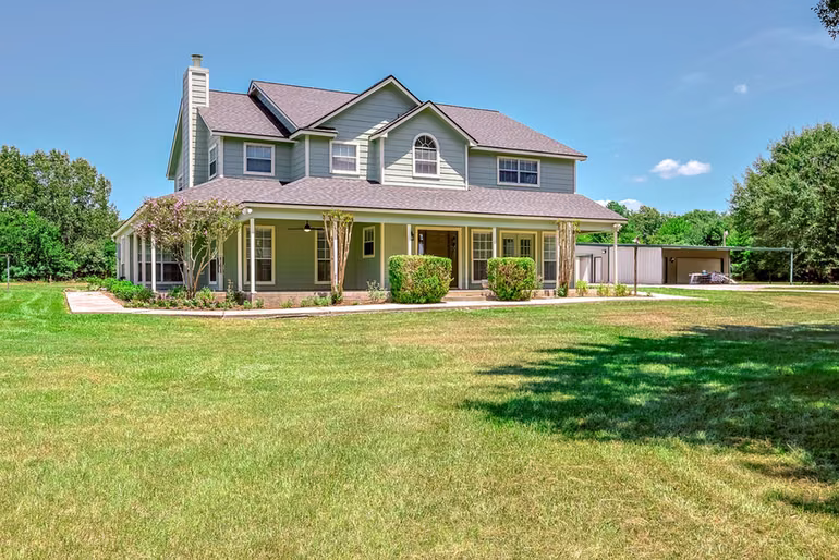 Photo 3 of 1066 Tafelski Road, New Waverly, TX