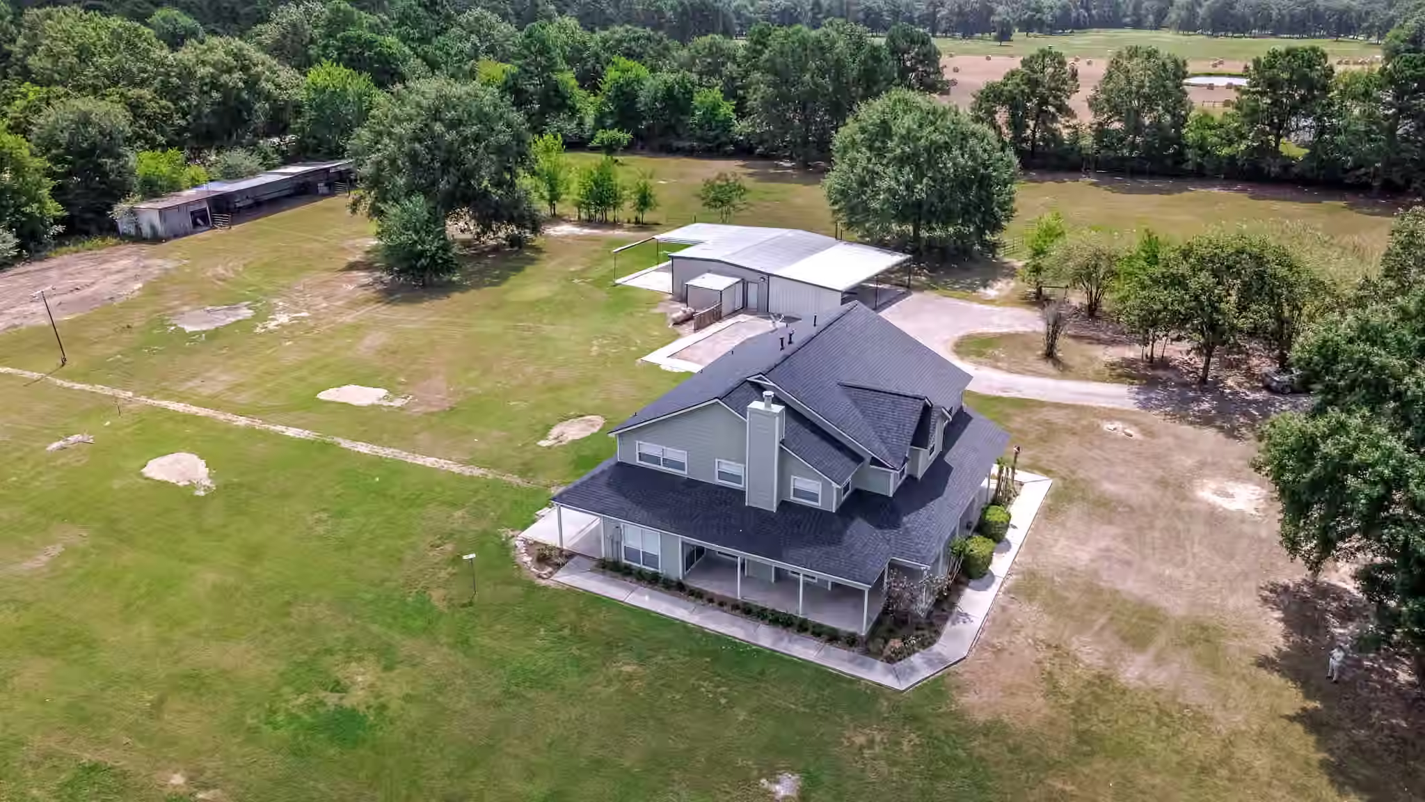 Photo 4 of 1066 Tafelski Road, New Waverly, TX