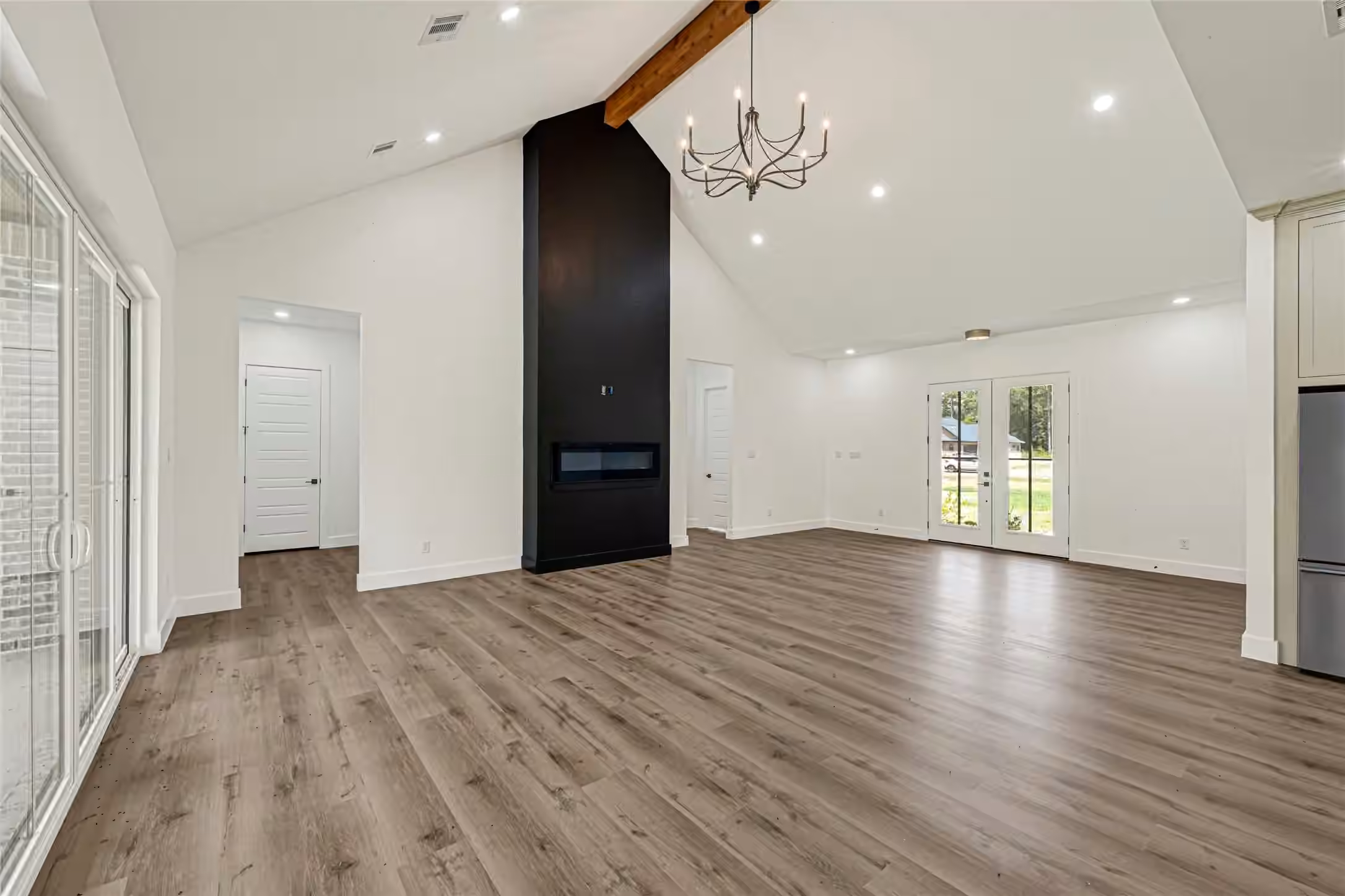 Photo 4 of 15028 Tybee Lane, Conroe, TX