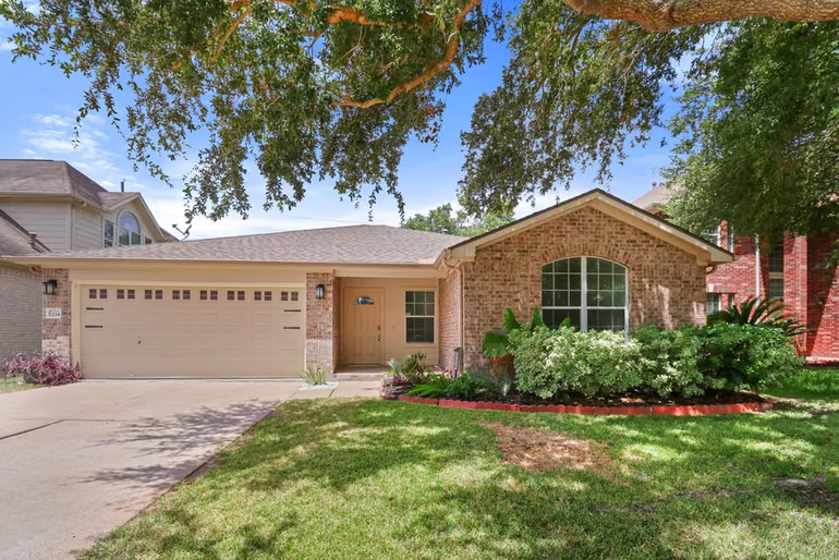Photo of 17234 Trace Glen Lane, Houston, TX