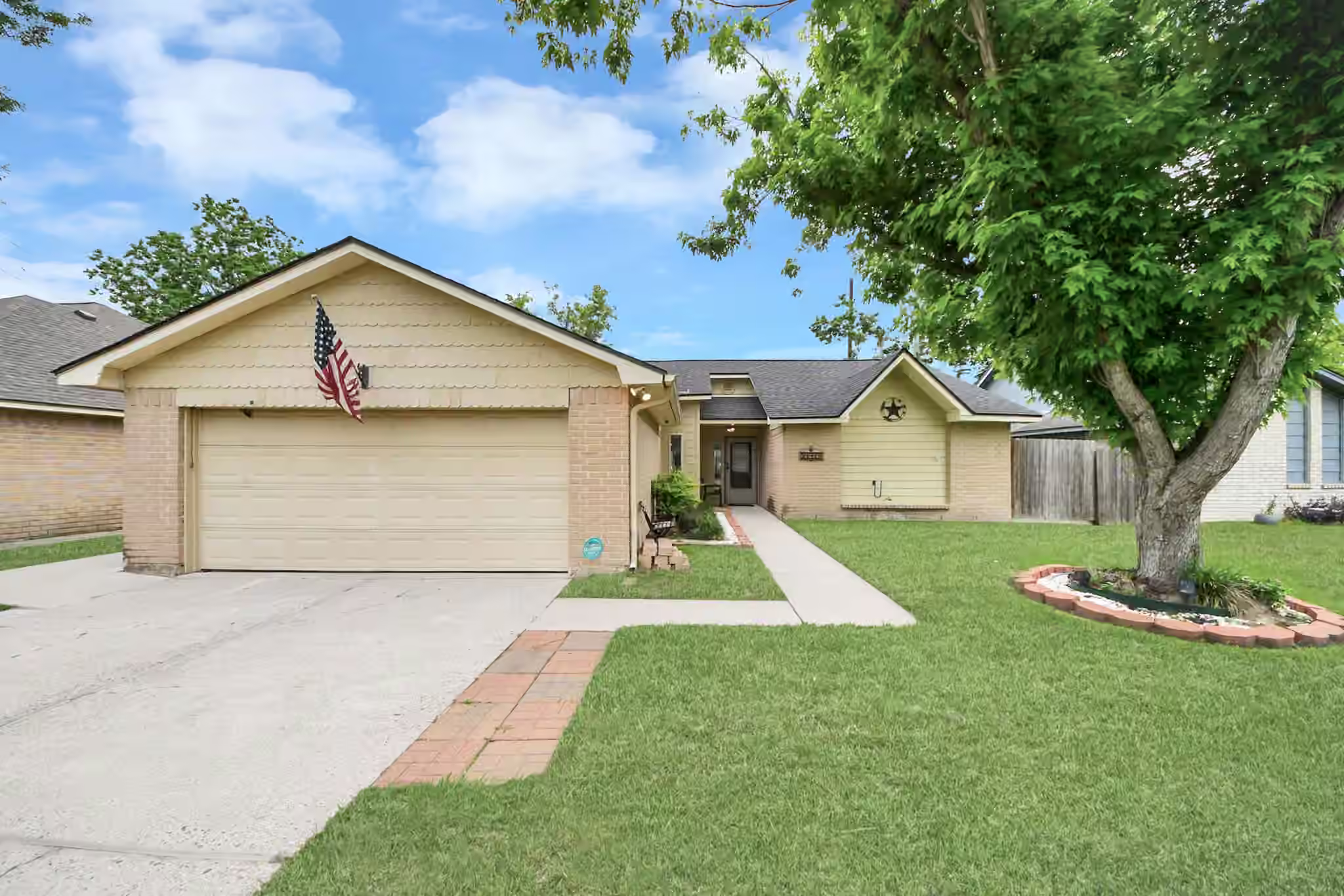 Photo 2 of 24118 Nomini Hall Lane, Katy, TX