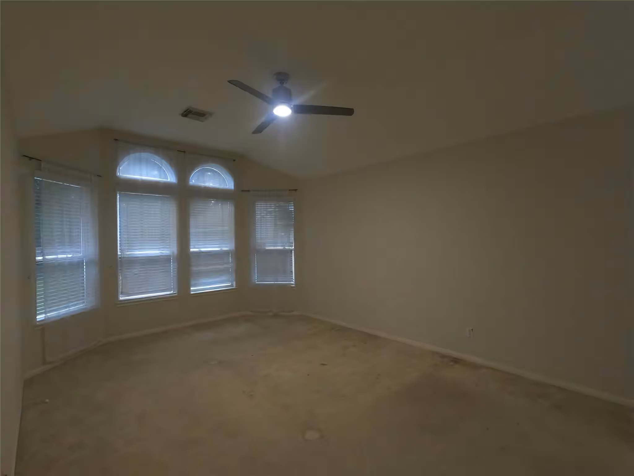 Photo 7 of 8422 Silver Lure Drive, Humble, TX