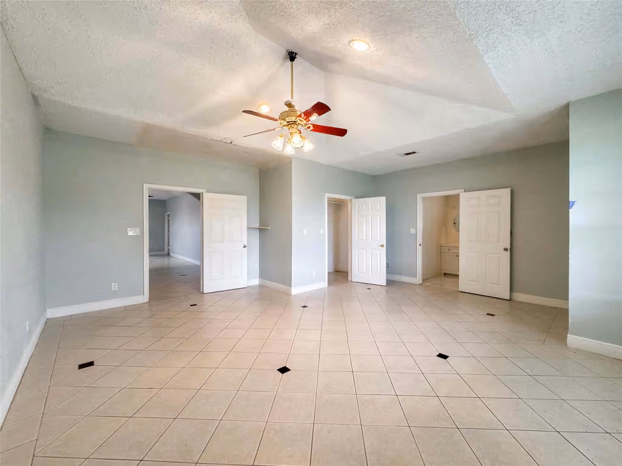 Photo 7 of 3115 County Road 58, Manvel, TX