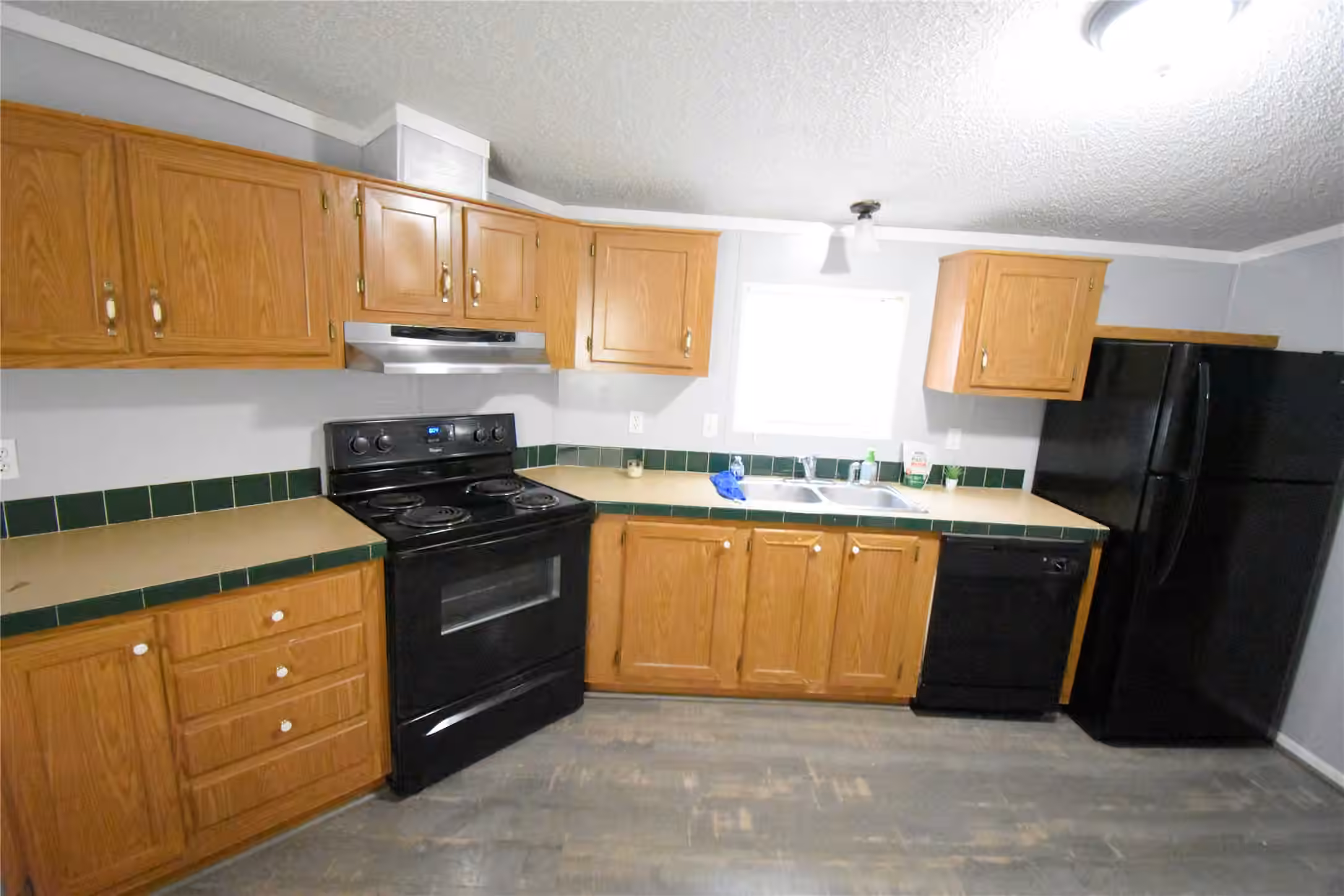 Photo of 2 Lake View Lane, Huntsville, TX 77340