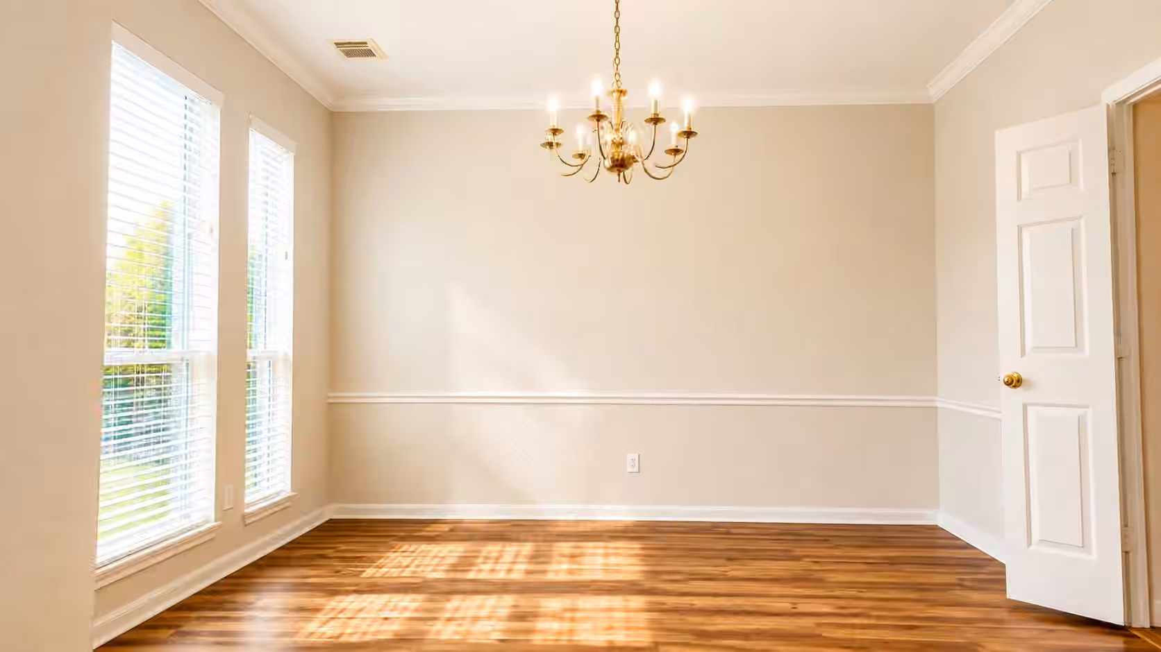 Photo 6 of 2438 Weatherford Drive, Pearland, TX