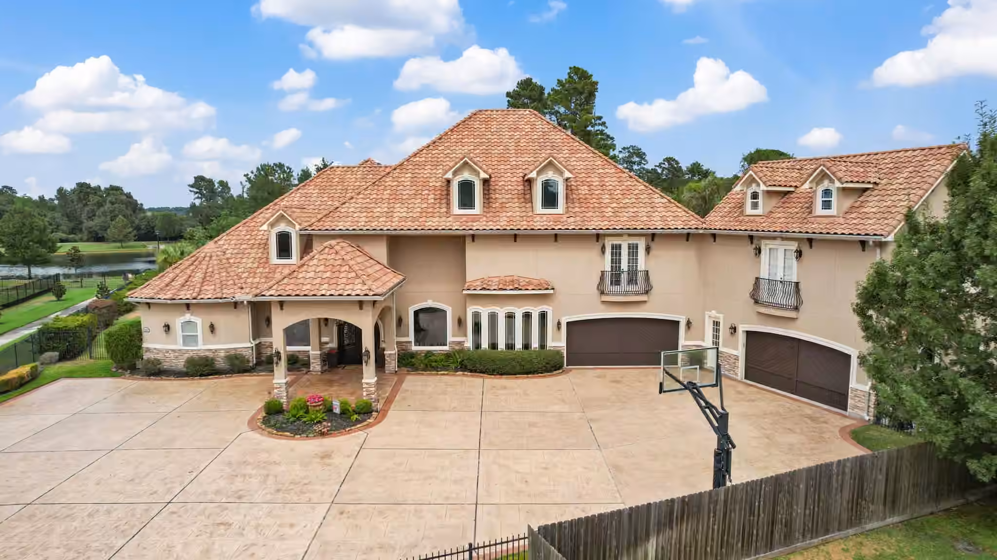 Photo 4 of 13419 Kluge Corner Lane, Cypress, TX