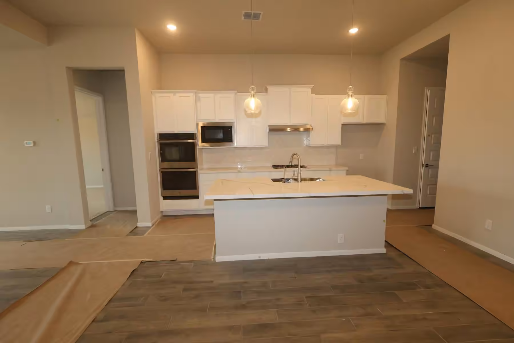 Photo 5 of 6907 Allens Landing, Needville, TX