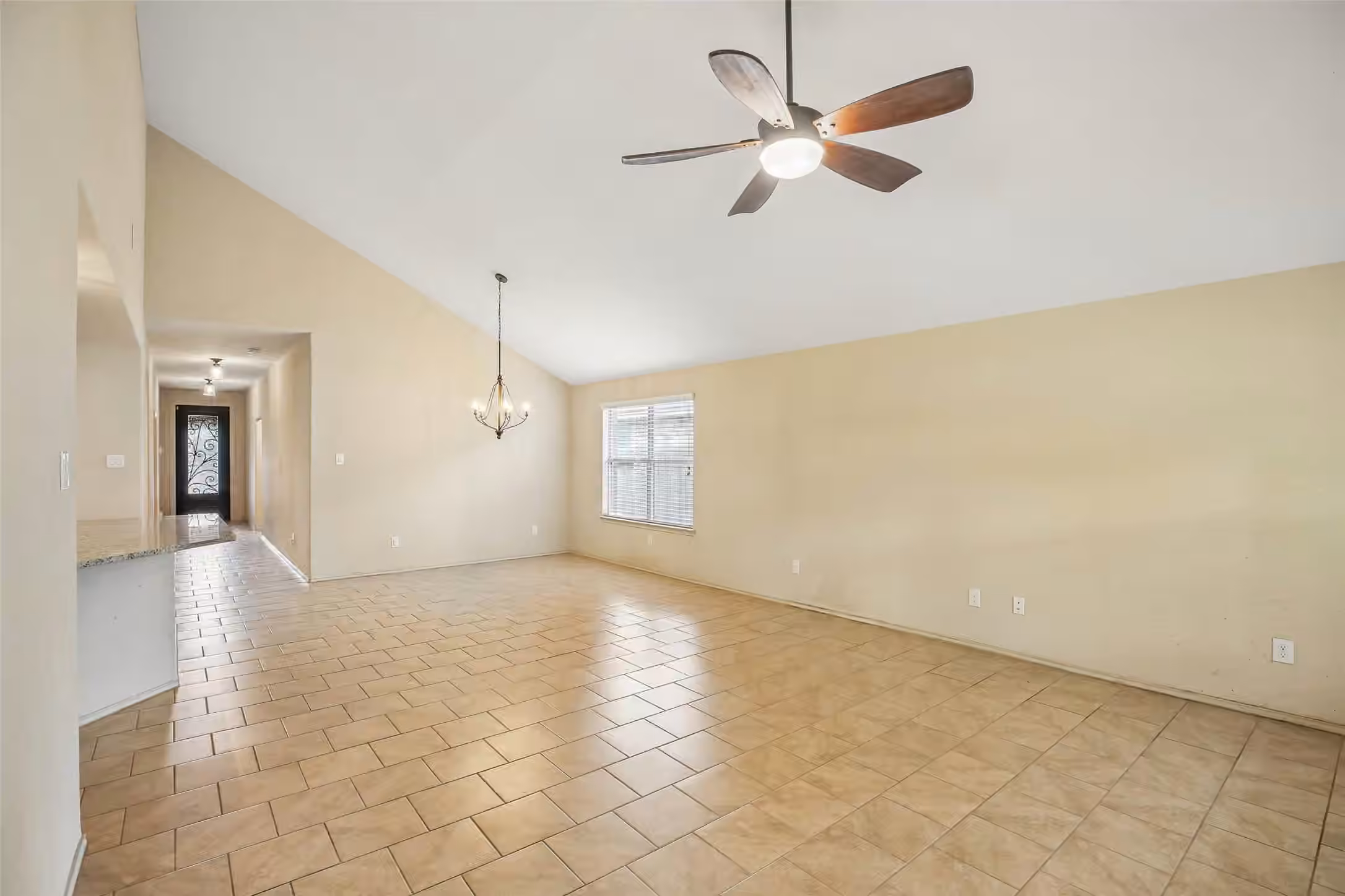 Photo 7 of 23038 Ari Creek Way, Tomball, TX