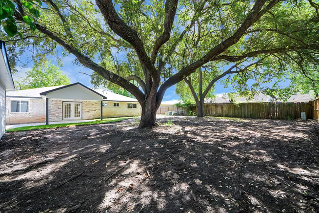 Photo 4 of 15814 Ridgerock Road, Missouri City, TX