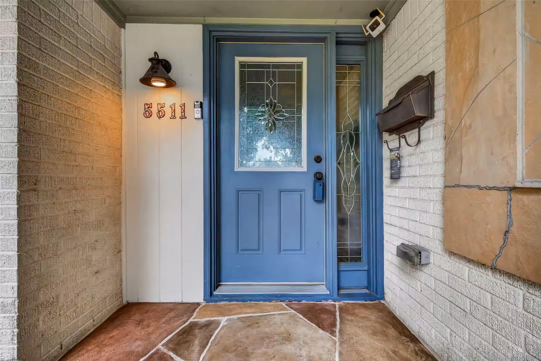 Photo 2 of 5511 Lymbar Drive, Houston, TX