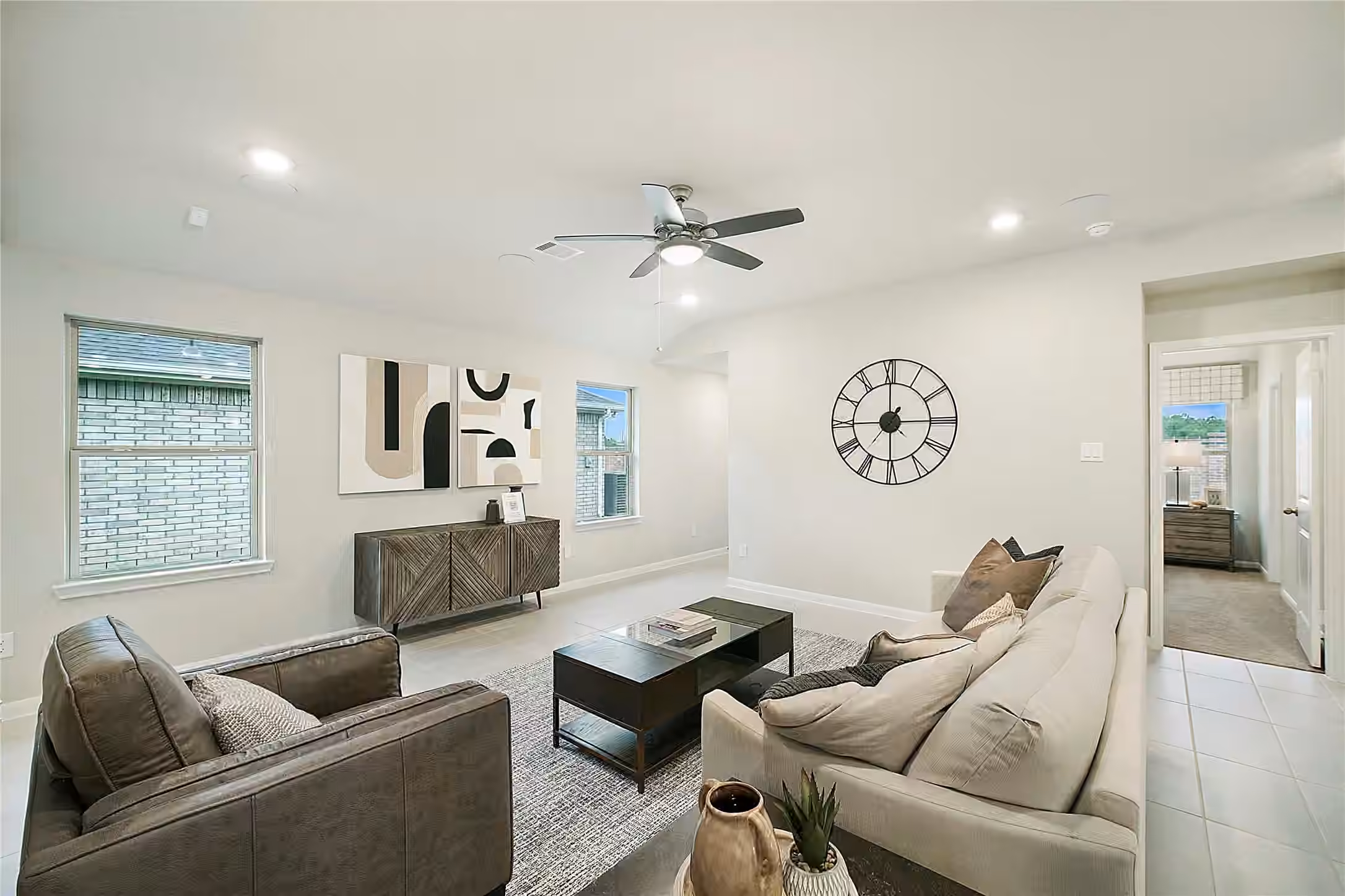 Photo 3 of 5006 Mesa Cove Drive, Katy, TX