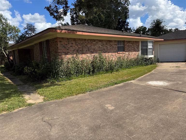 Photo 4 of 1801 Mulberry Drive, Richmond, TX