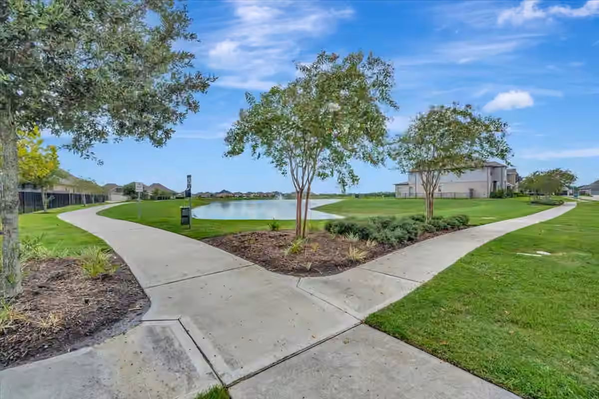Photo 3 of 2723 Lakeside Shore Drive, League City, TX