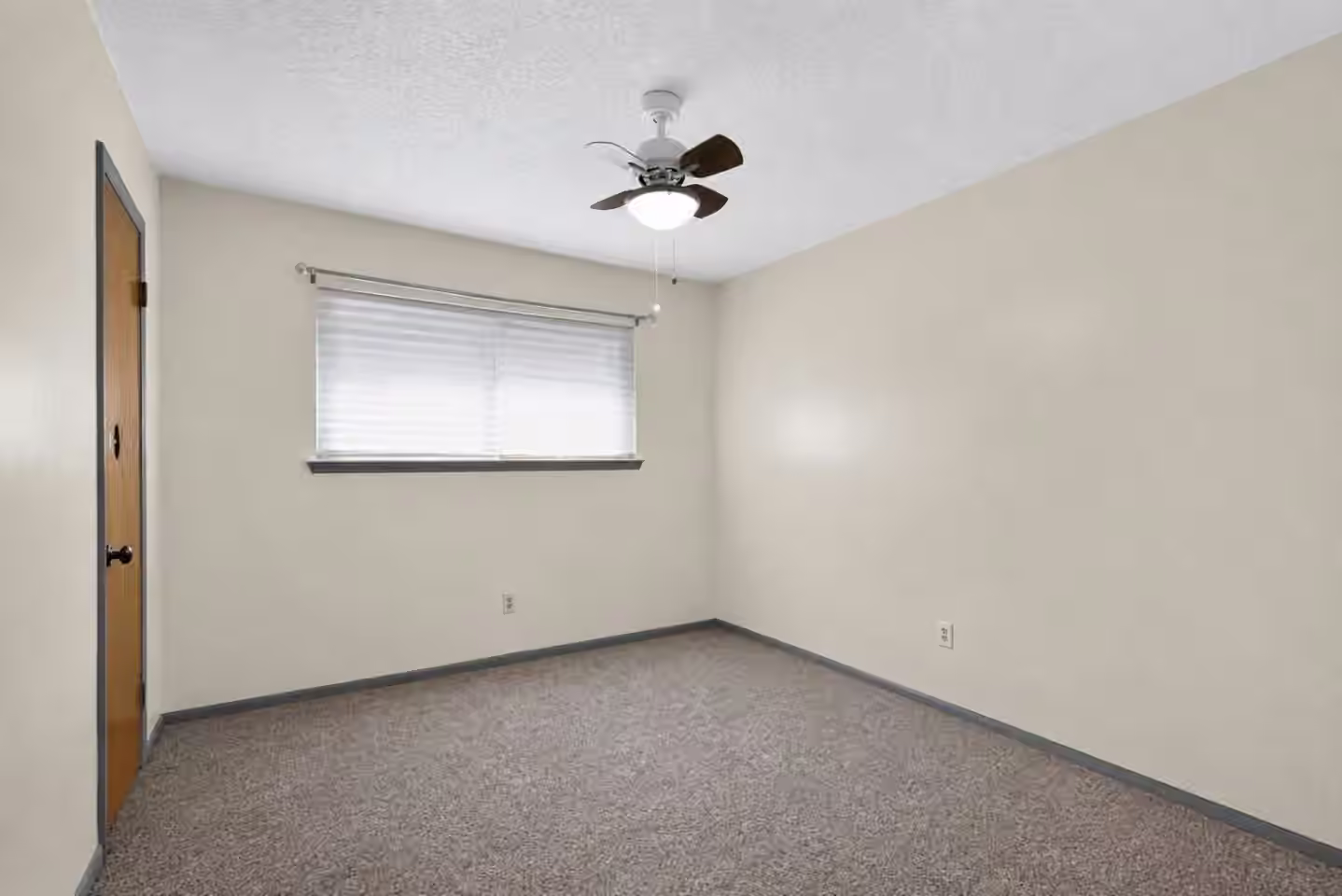 Photo 7 of 13230 Ferry Hill Lane, Houston, TX