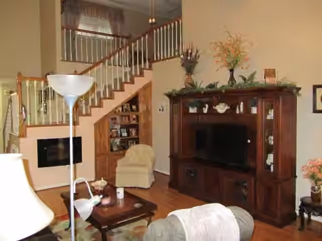 Photo 6 of 1914 20th Street, Huntsville, TX