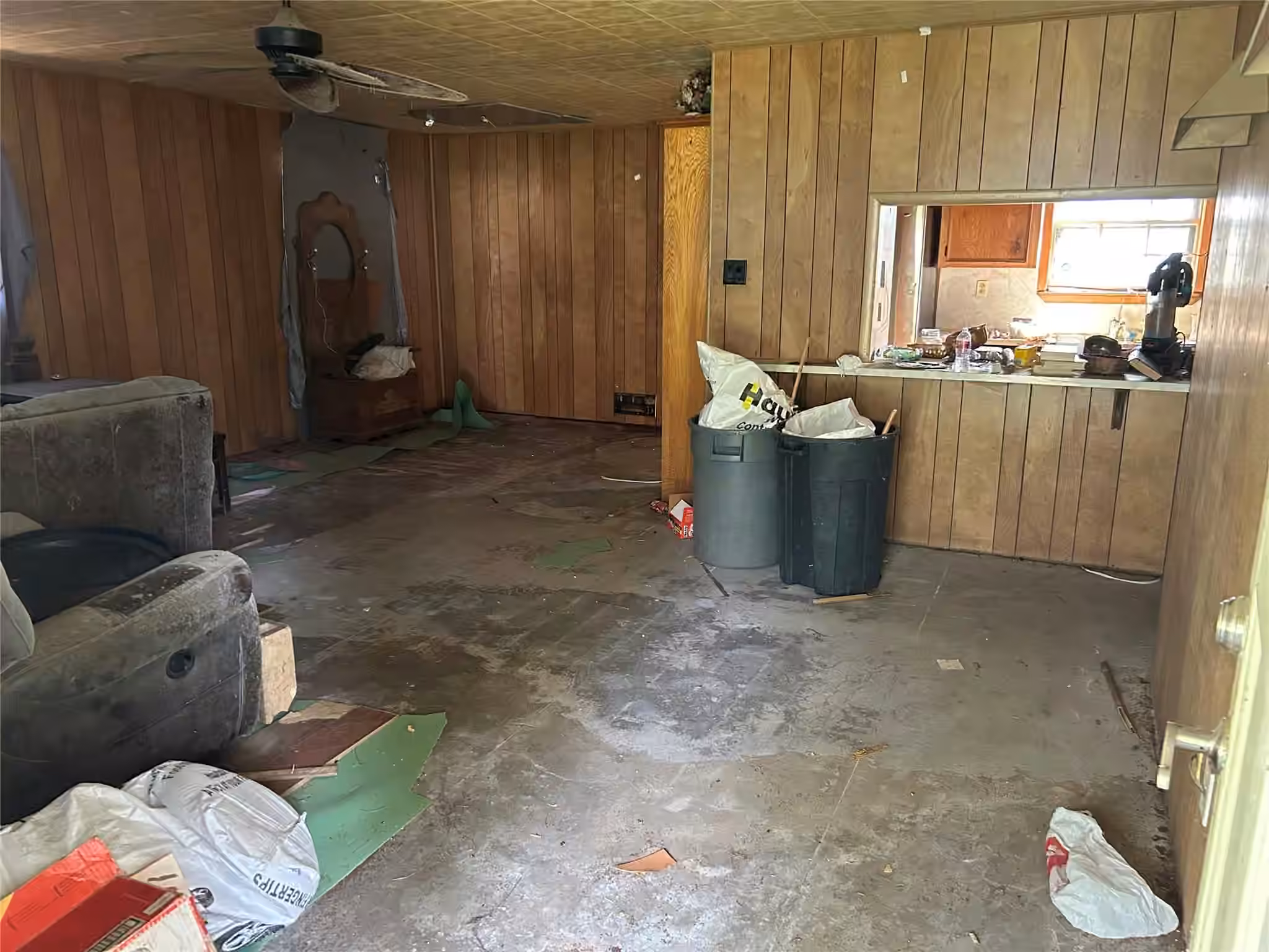 Photo 4 of 25910 Water Ridge Drive, Huffman, TX