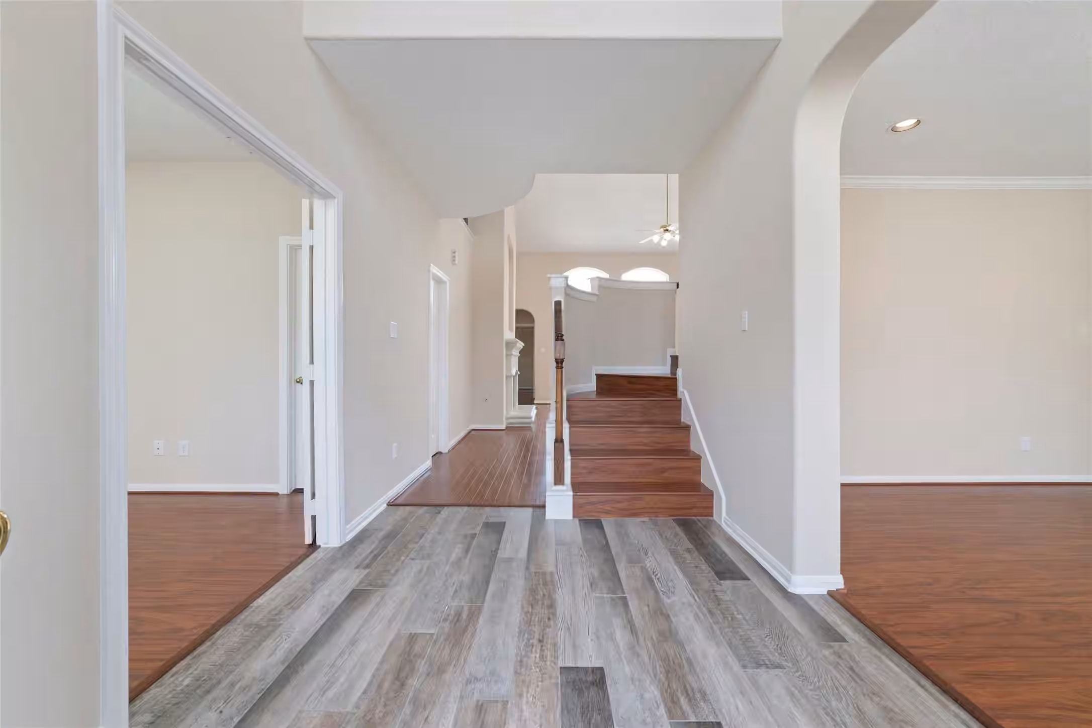 Photo 6 of 15319 Leila Bend Drive, Houston, TX