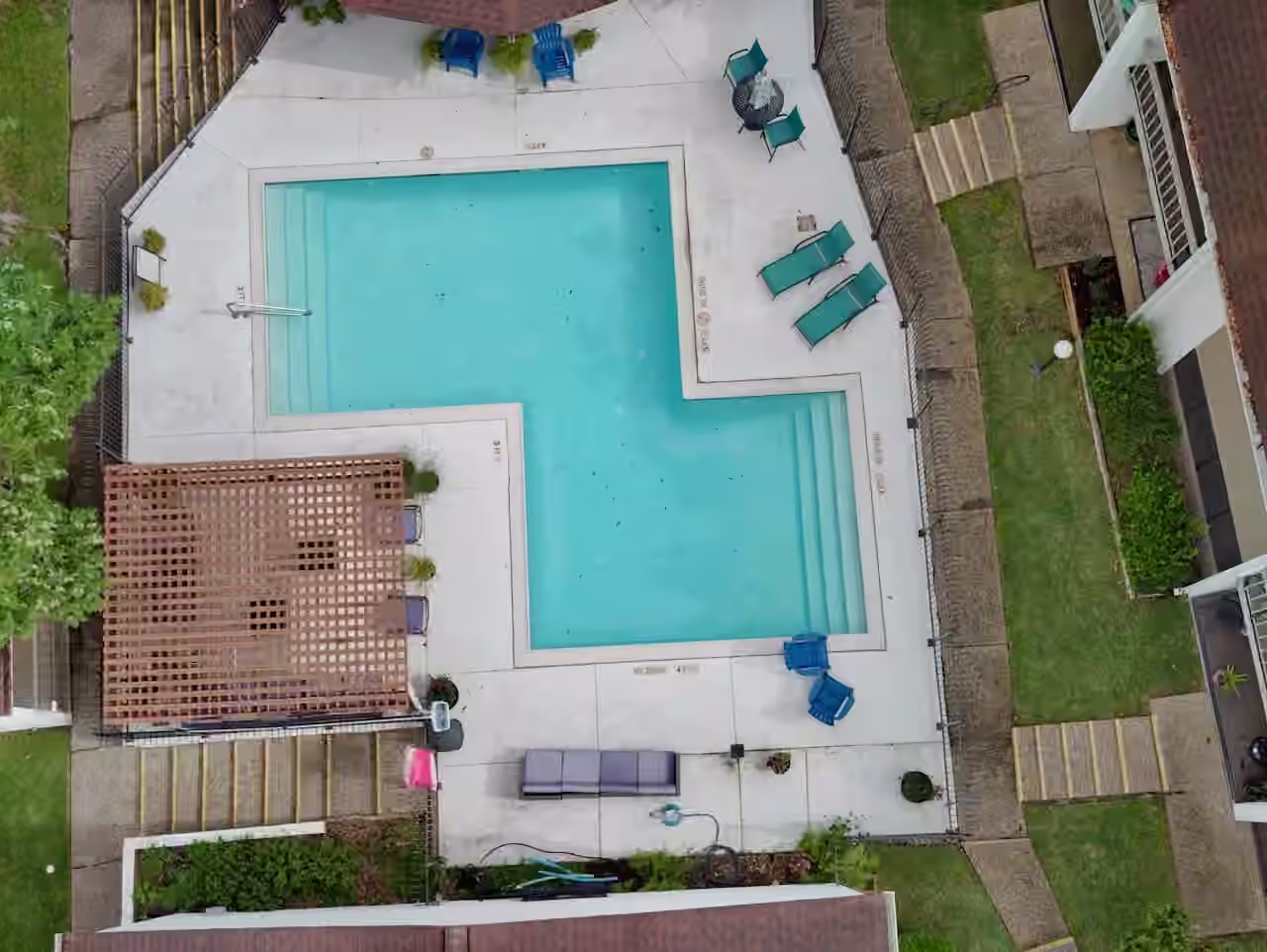 Photo 5 of 12100 Melville Drive 302C, Montgomery, TX