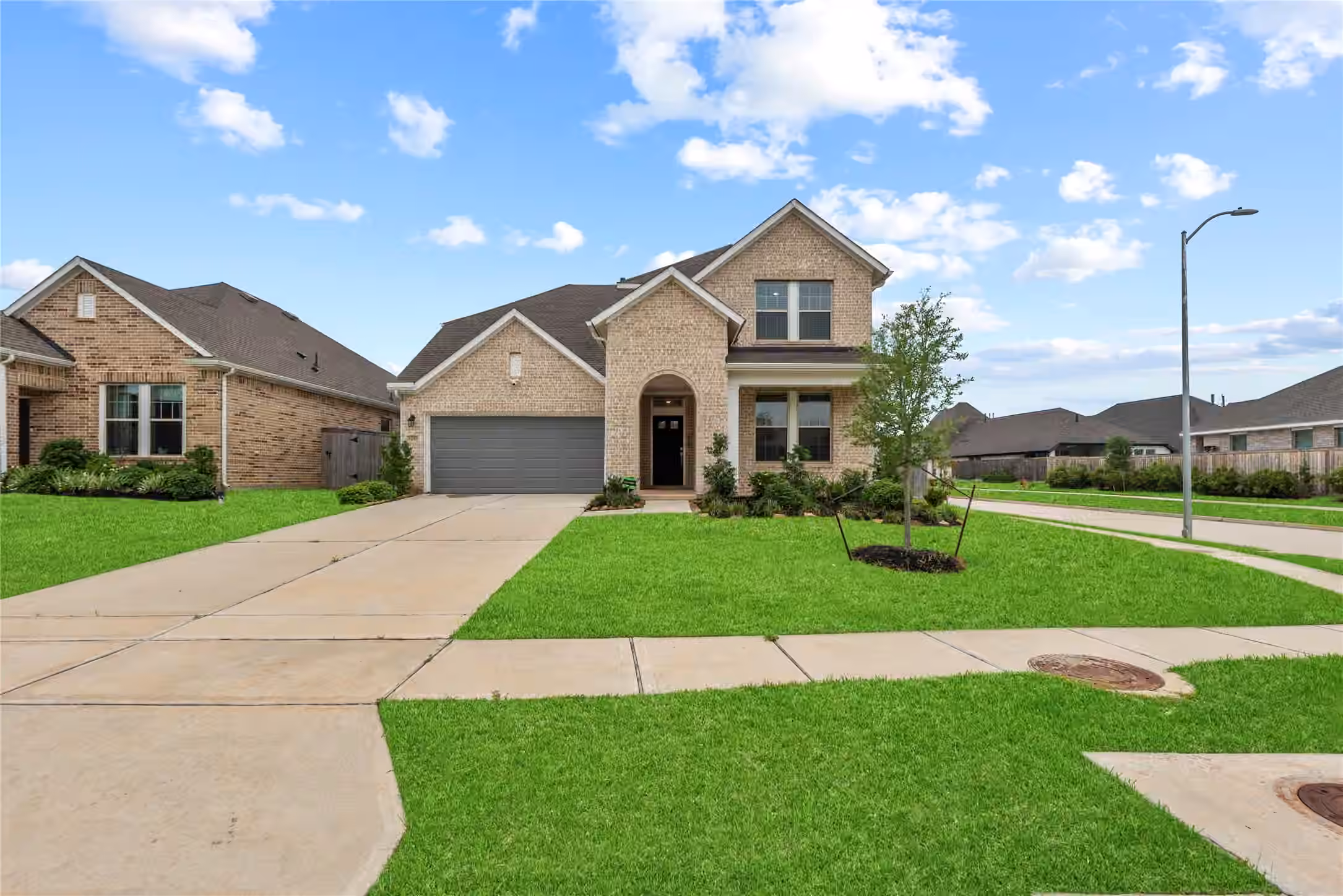 Photo 2 of 1253 Wandering Brook Street, Magnolia, TX