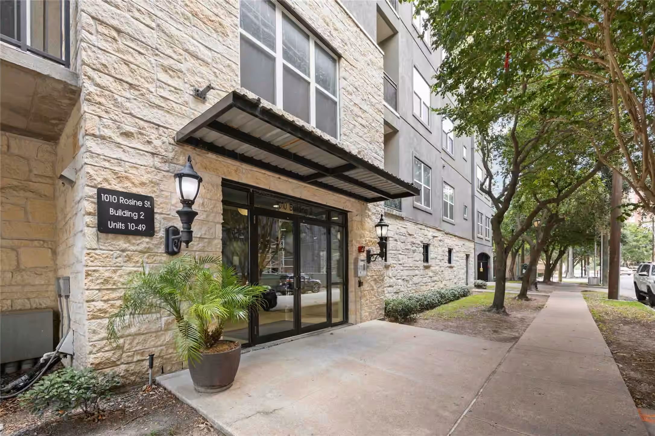 Photo 2 of 1010 Rosine Street 35, Houston, TX