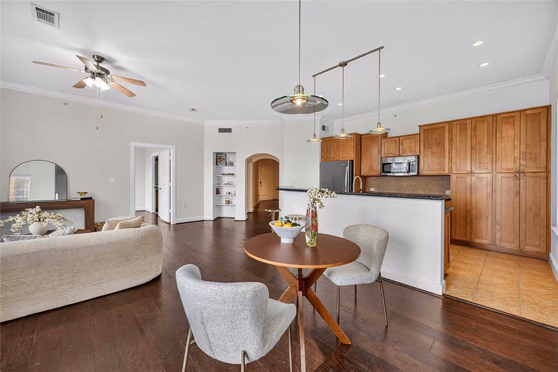 Photo 3 of 1010 Rosine Street 35, Houston, TX