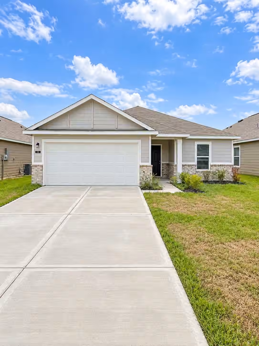 Photo of 509 Oak Chase Avenue, Dayton, TX 77535