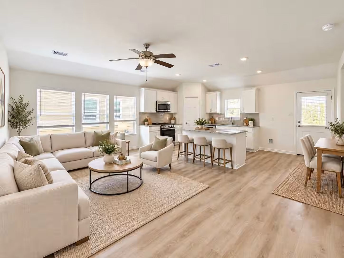 Photo 5 of 509 Oak Chase Avenue, Dayton, TX