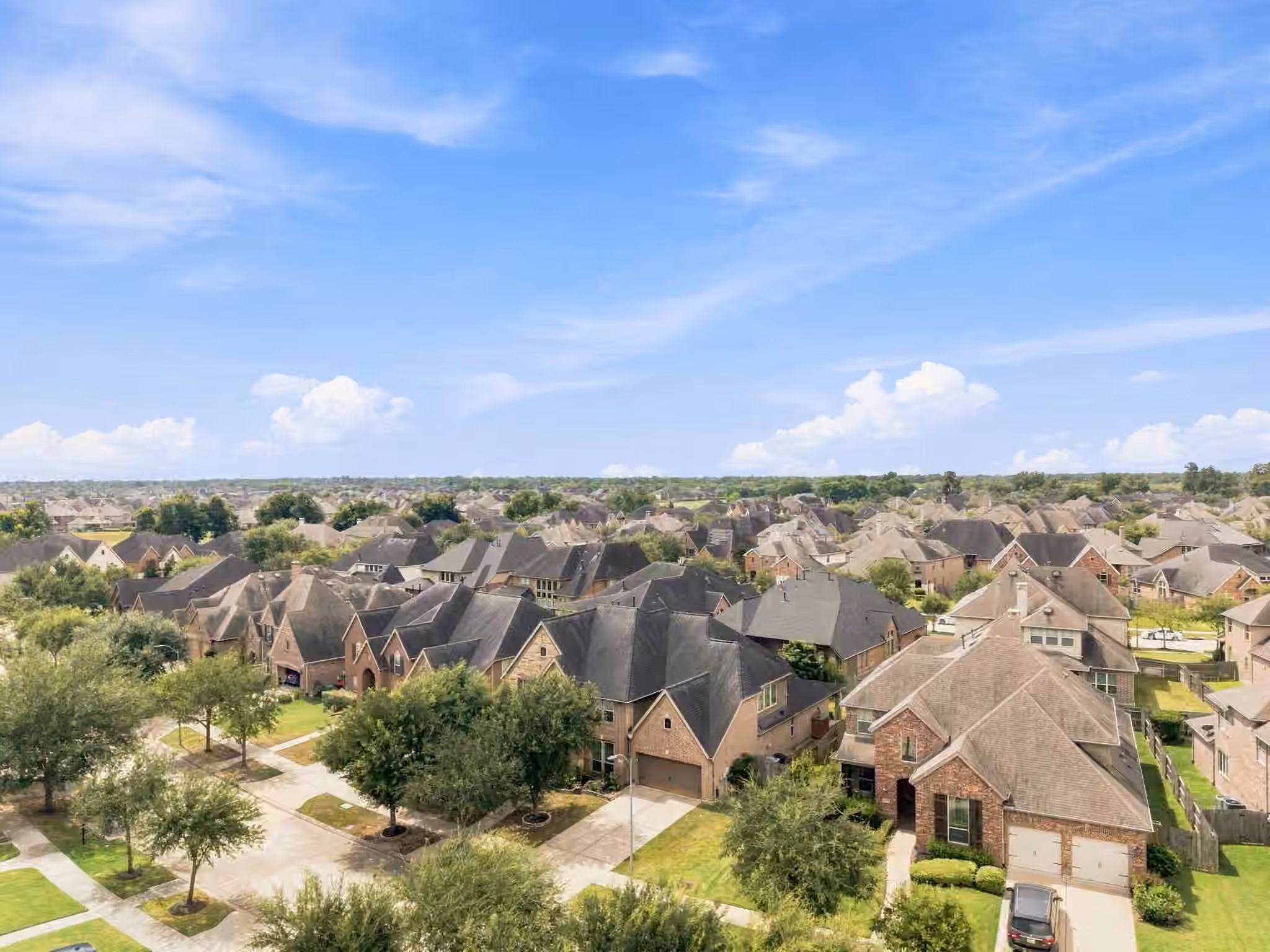 Photo 3 of 3923 Pebble Heights Lane, Sugar Land, TX