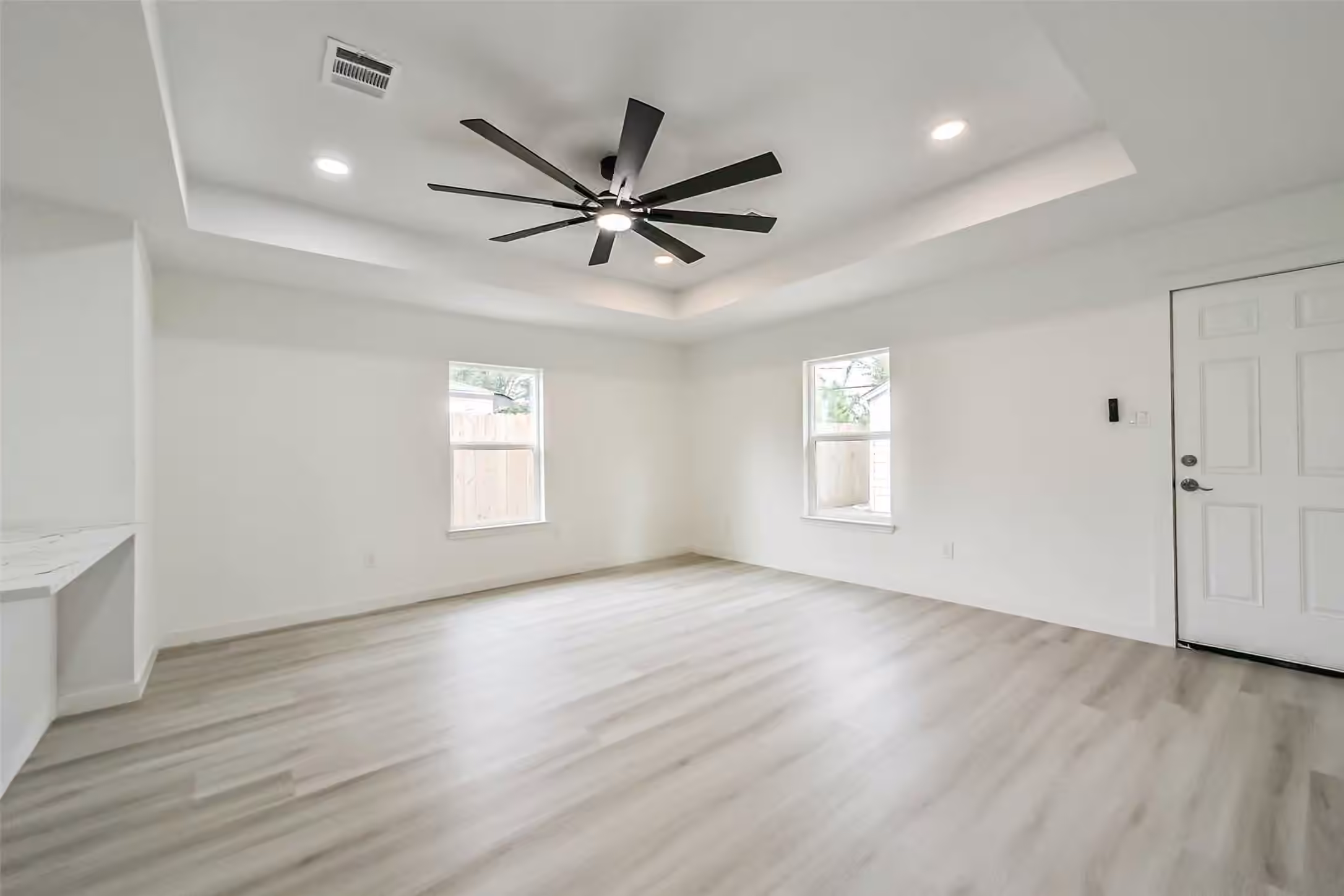 Photo 7 of 3853 Wentworth Street, Houston, TX