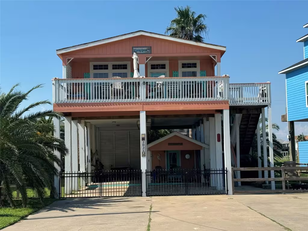 Photo of 2021 Vista Drive, Crystal Beach, TX 77650