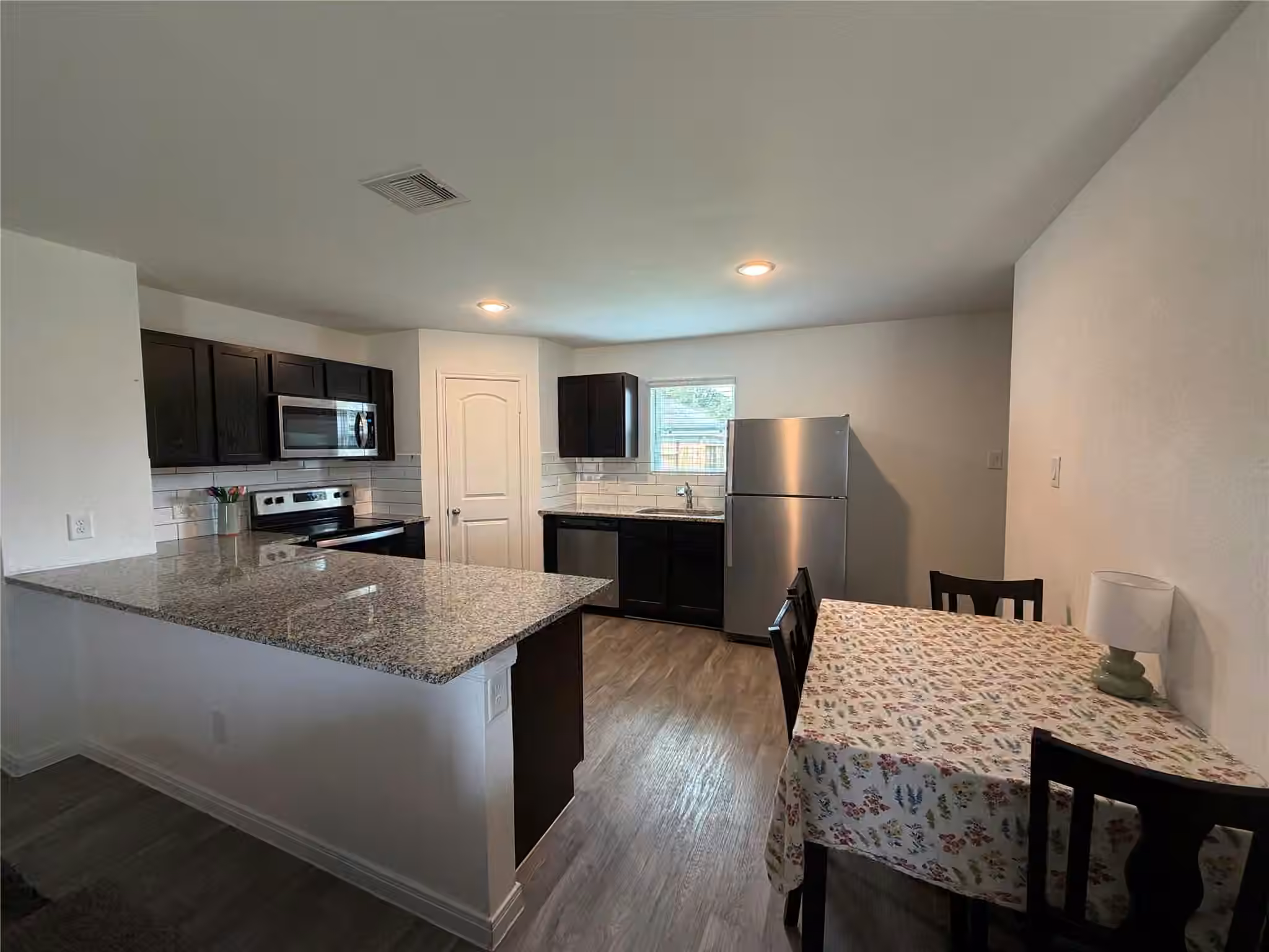 Photo 3 of 16550 Colleen Place, Conroe, TX