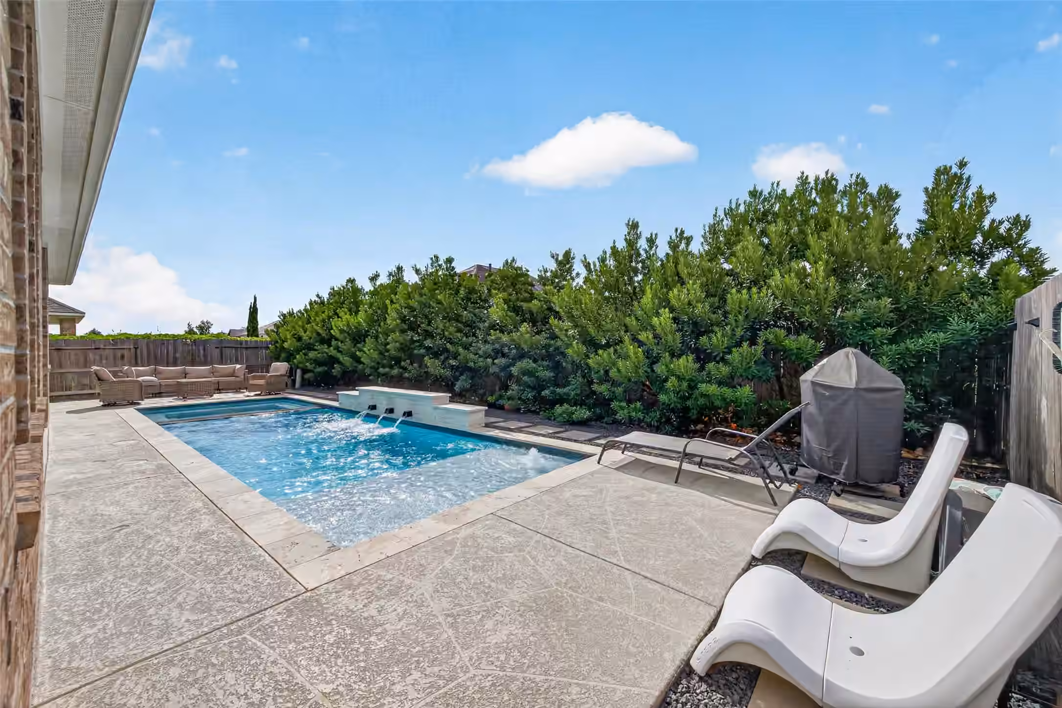 Photo 2 of 20227 Aspenwilde Drive, Cypress, TX