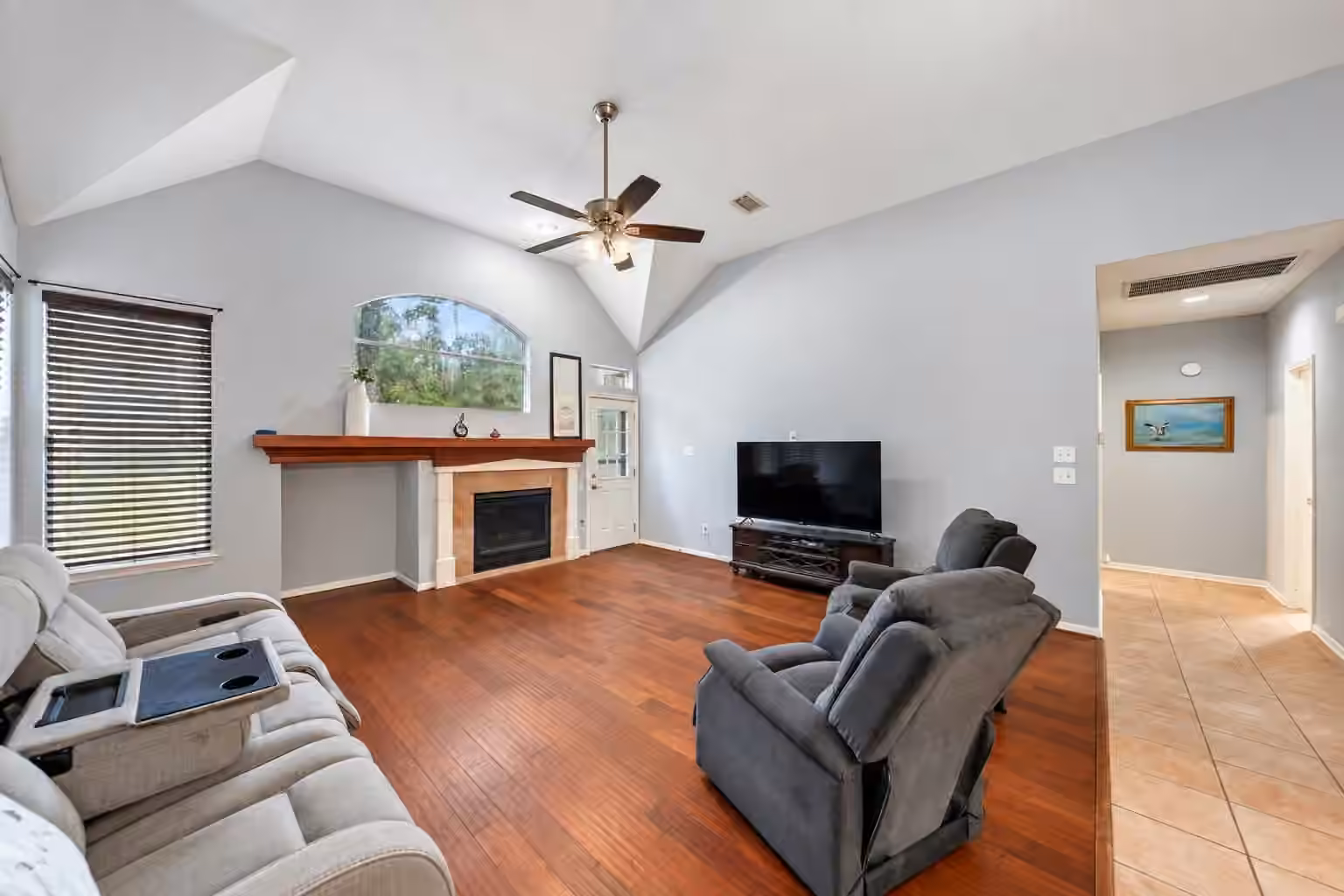Photo 7 of 19 Lyreleaf Place, The Woodlands, TX