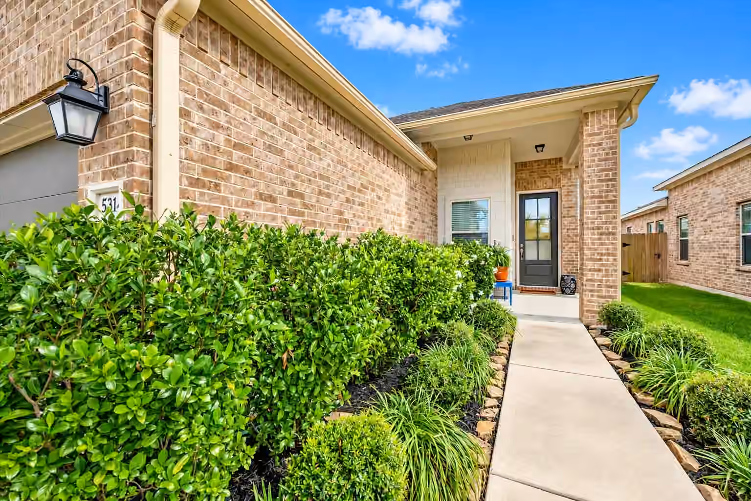 Photo 3 of 5314 Abbeville Court, Dickinson, TX