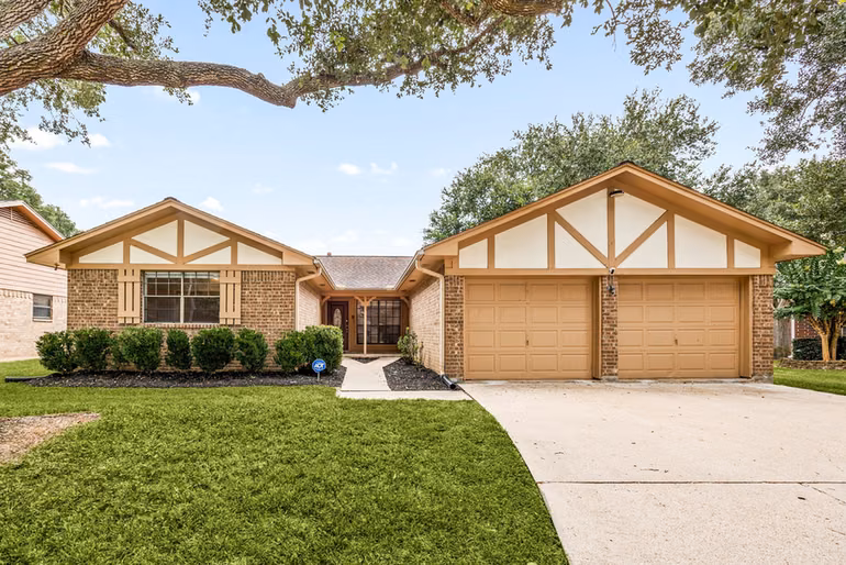 Photo of 2019 Franklin Circle, Rosenberg, TX