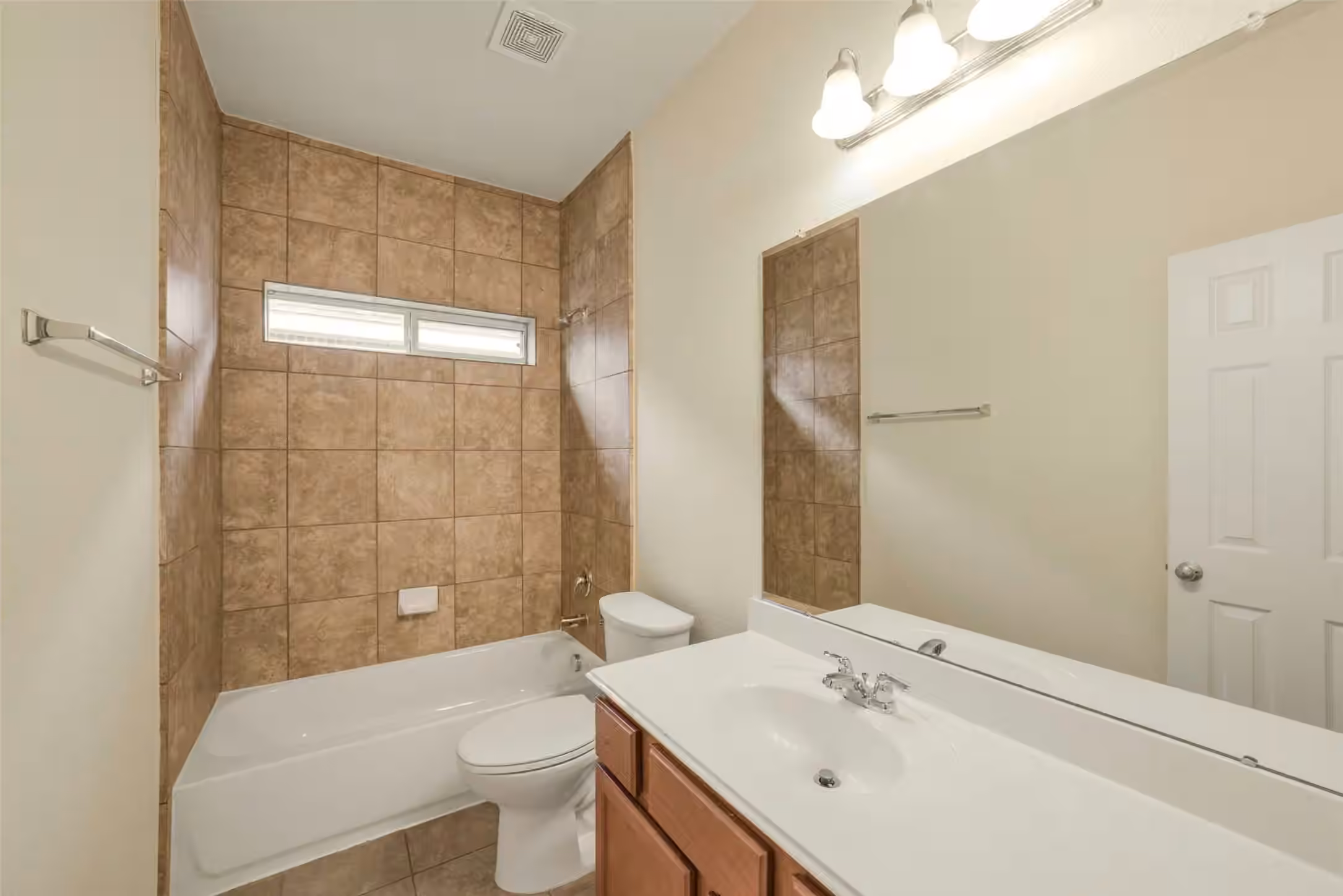 Photo 6 of 3302 Windsor Ranch Lane, Katy, TX