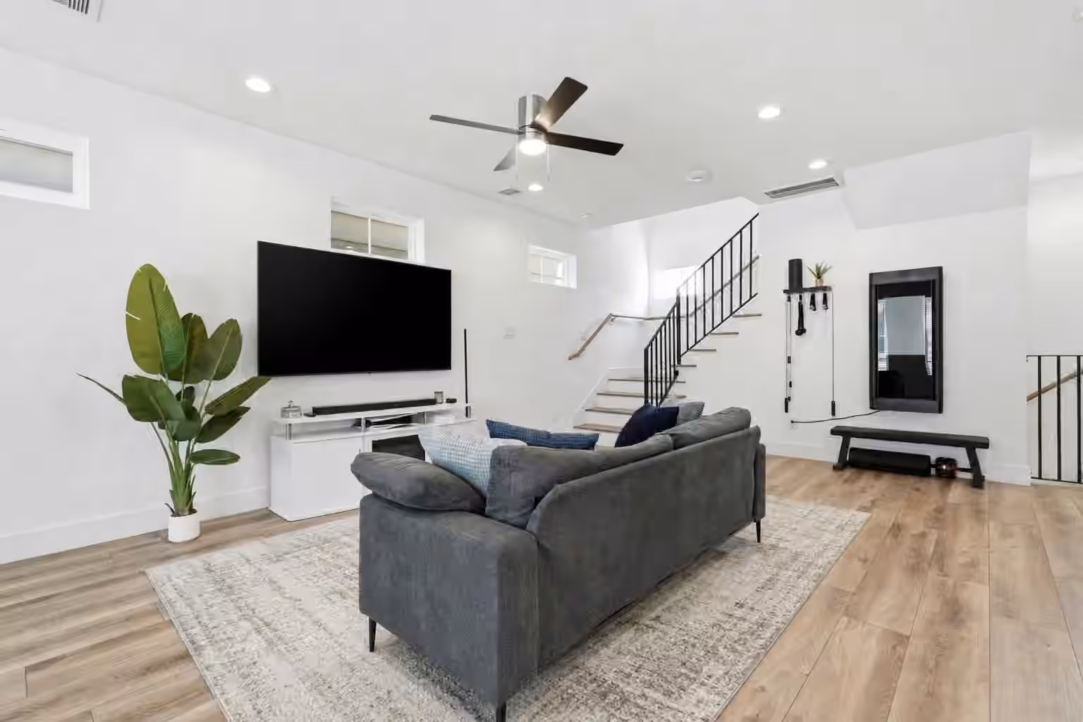 Photo 6 of 2056 Johanna Drive F, Houston, TX