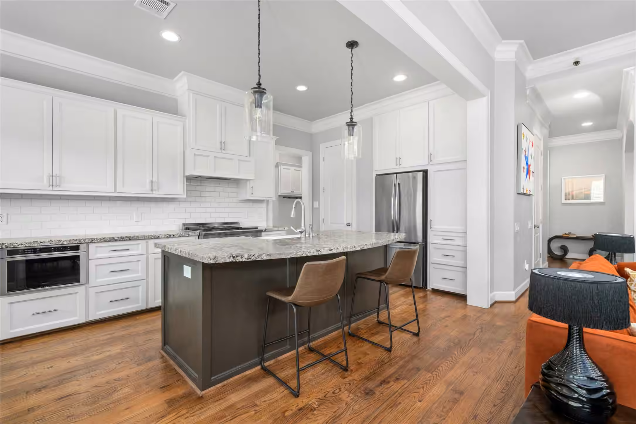 Photo 7 of 1631 Du Barry Lane, Houston, TX