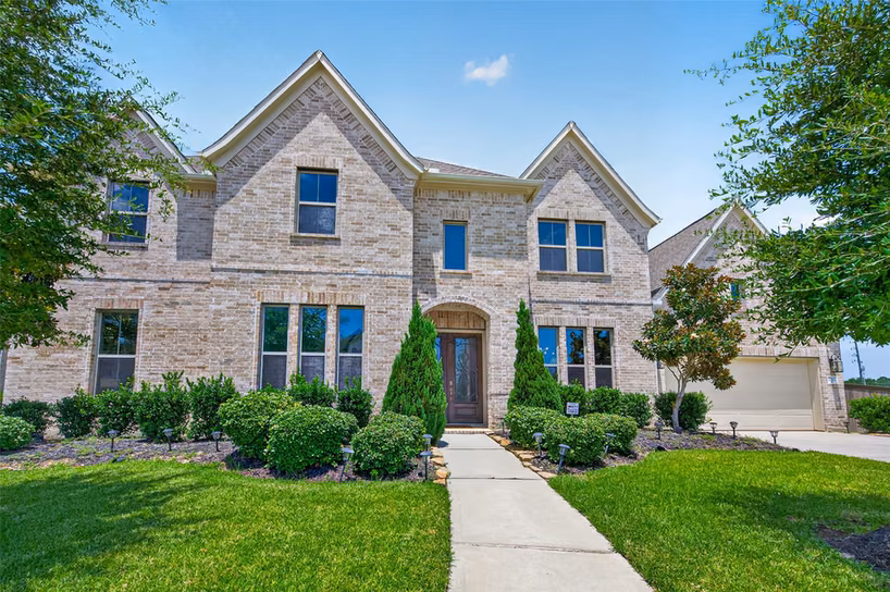 Photo 2 of 12802 N Palomino Lake Circle, Cypress, TX
