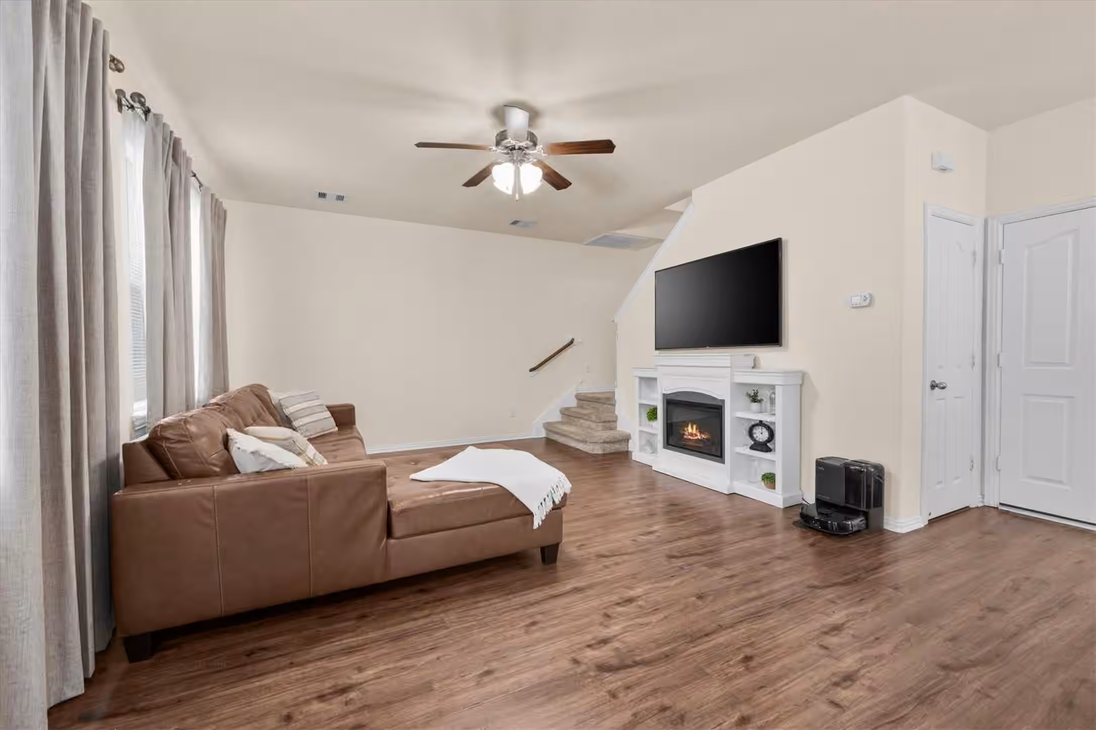 Photo 6 of 2318 Perkins Crossing Drive, Conroe, TX