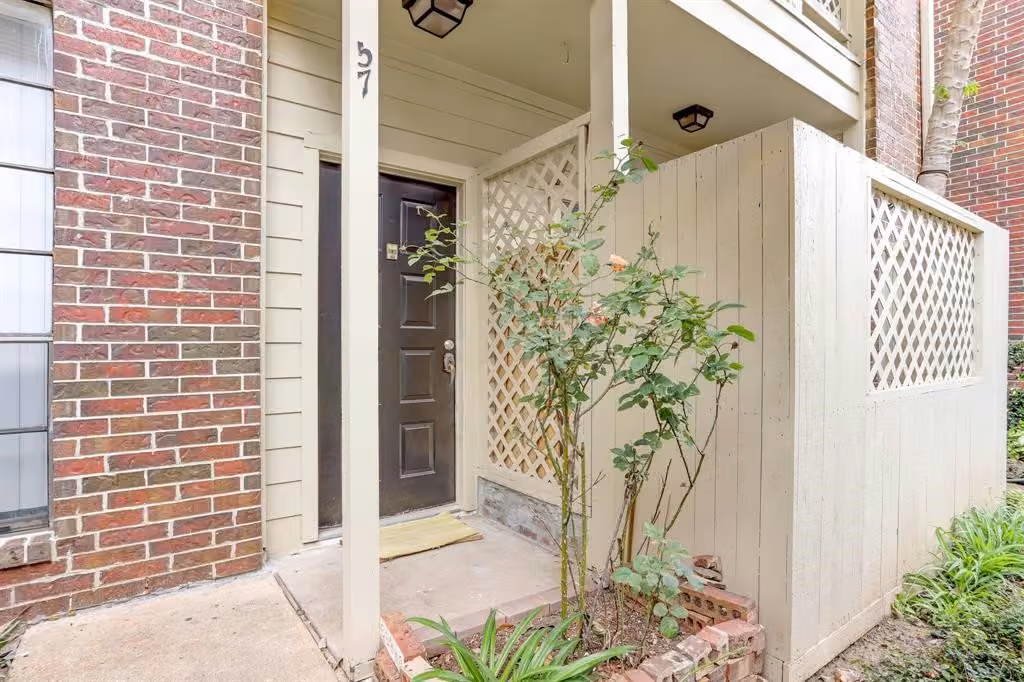 Photo 2 of 8055 Cambridge Street 57, Houston, TX