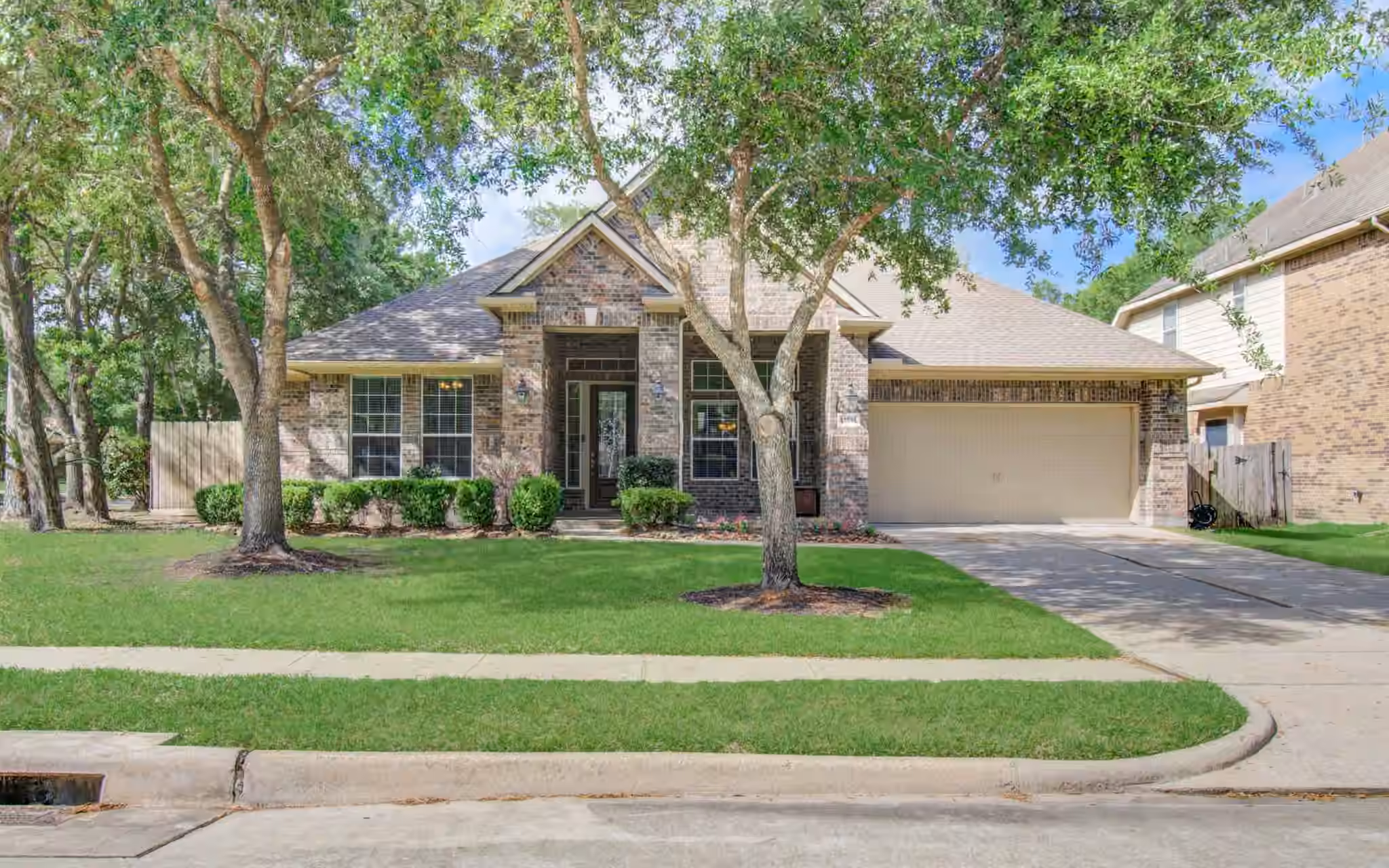 Photo of 14614 Carolina Hollow Lane, Houston, TX 77044