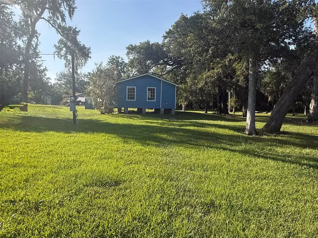 Photo 5 of 292 Manila Drive, Angleton, TX