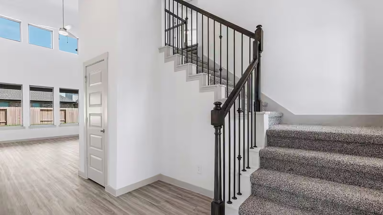 Photo 3 of 14328 Seagrass Knoll Lane, League City, TX