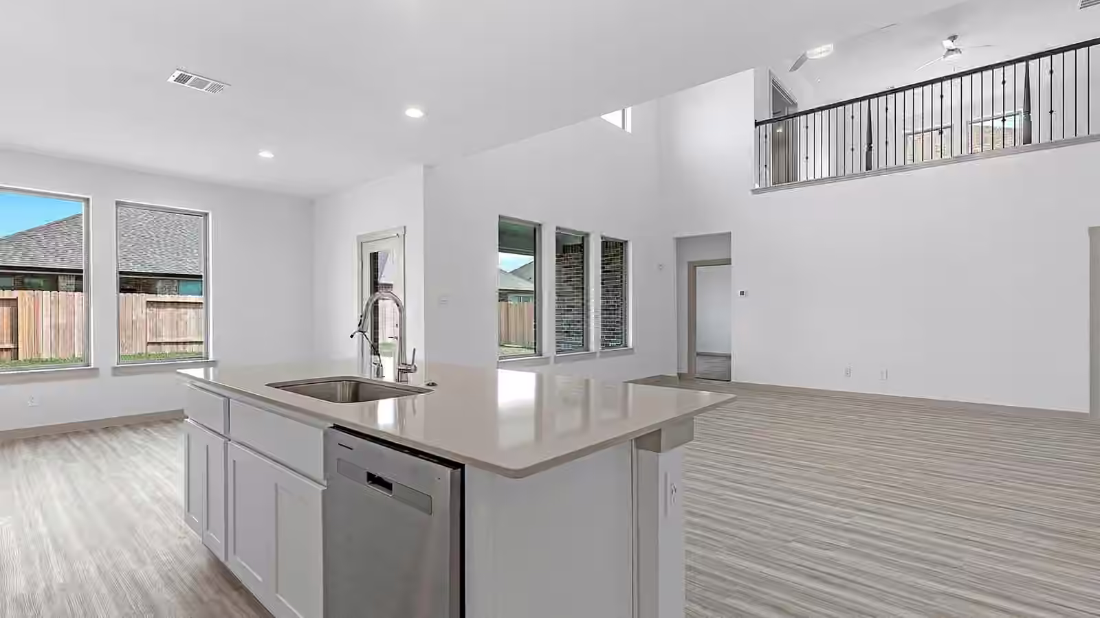 Photo 6 of 14328 Seagrass Knoll Lane, League City, TX