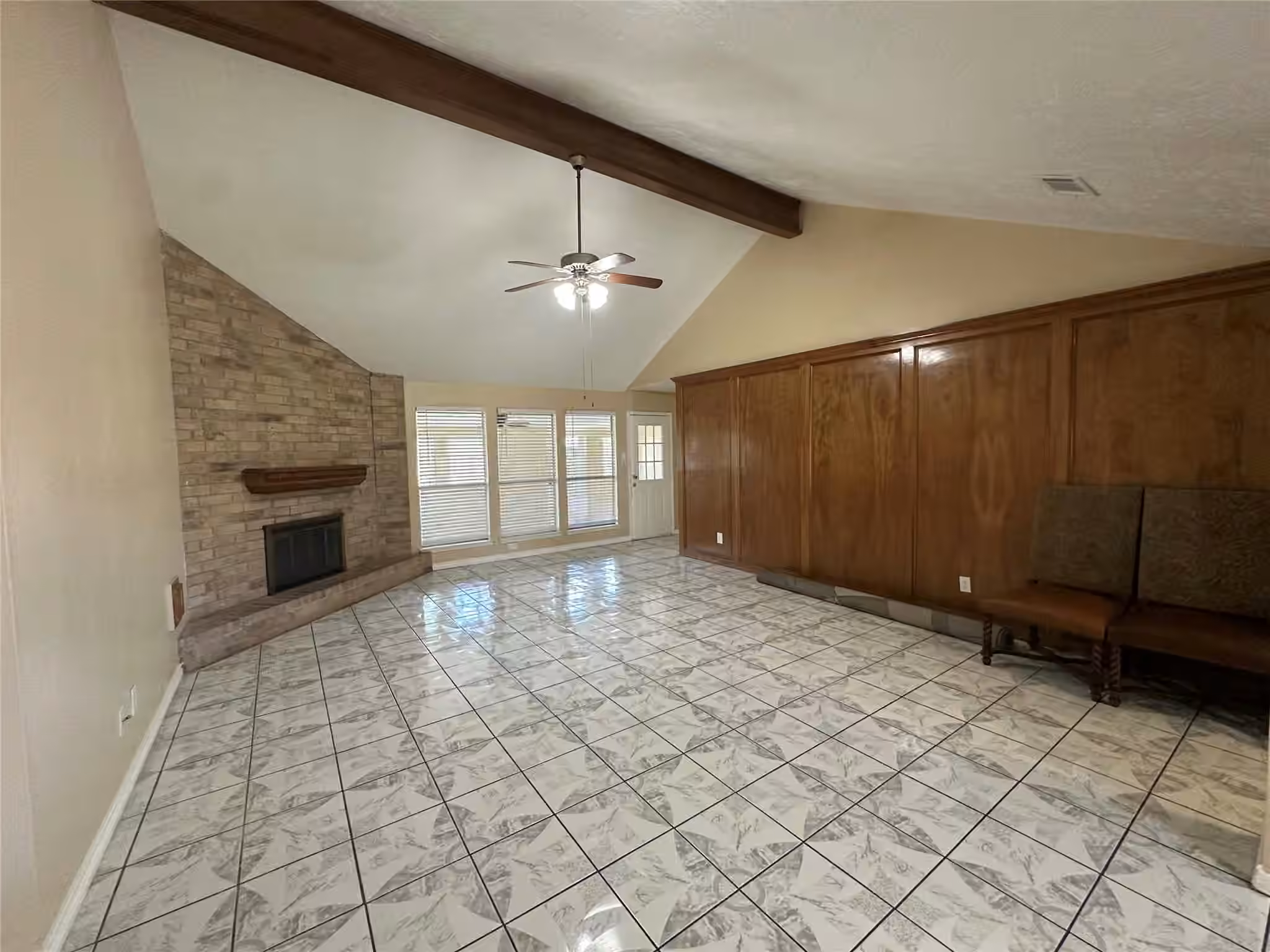 Photo 2 of 6610 Readsland Lane, Houston, TX