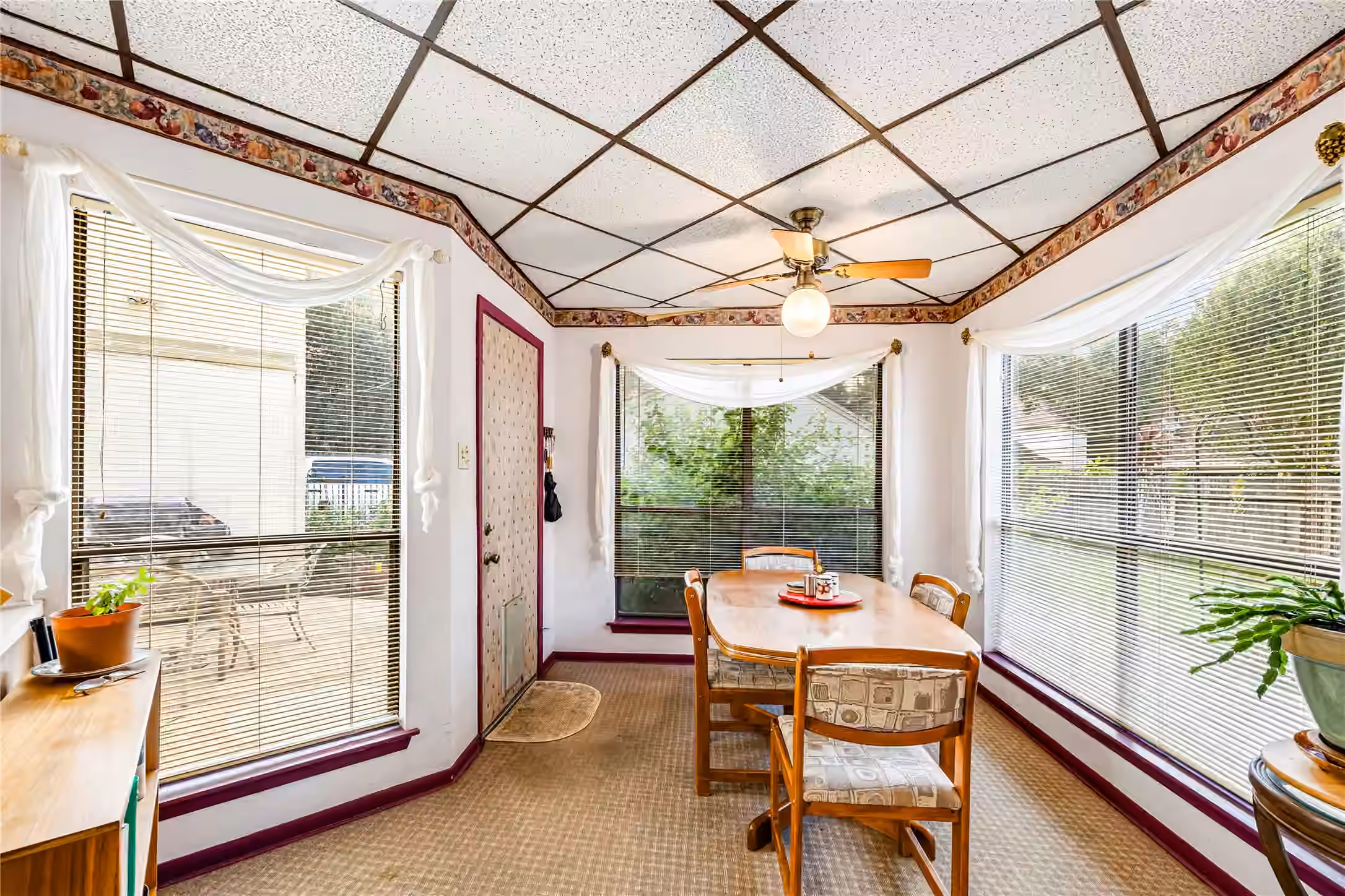 Photo 7 of 610 Cypresswood Drive, Spring, TX